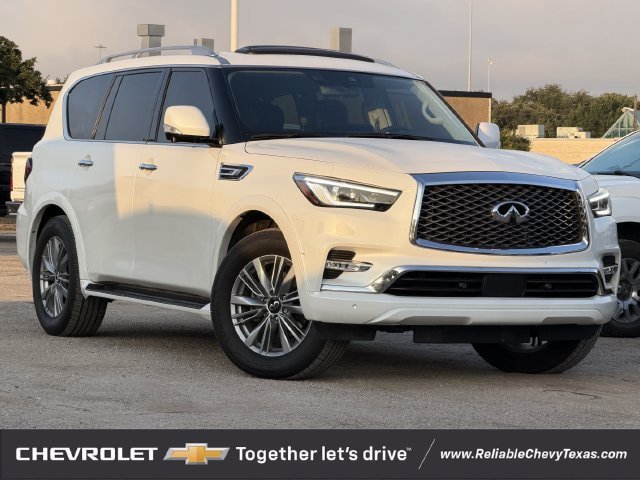 Used 2023 INFINITI QX80 Luxe w/ Cargo Package AWD/4WD image 2
