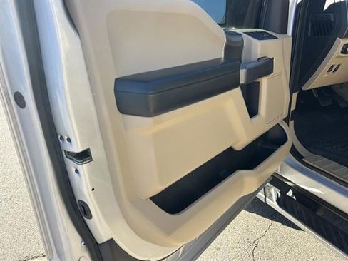 Used 2018 Ford F150 XLT w/ Equipment Group 302A Luxury image 25