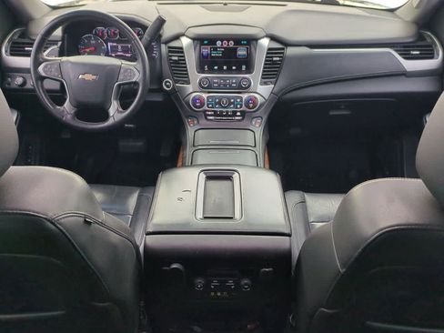 Used 2015 Chevrolet Suburban LTZ image 14