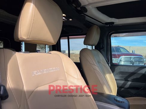 Used 2019 Jeep Wrangler Unlimited Rubicon image 30