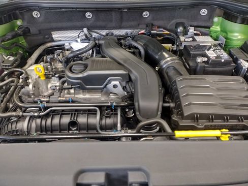 New 2026 Volkswagen Taos SEL AWD/4WD image 7