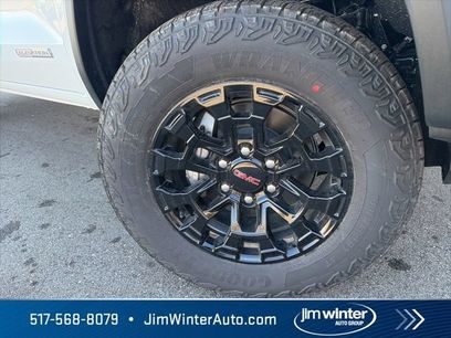 New 2026 GMC Canyon Elevation w/ Convenience Package