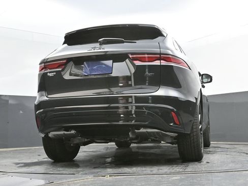 Used 2026 Jaguar F-PACE R-Dynamic S image 40