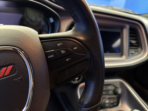 Used 2022 Dodge Challenger R/T w/ Blacktop Package image 16