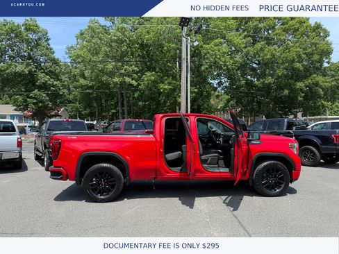 Used 2020 GMC Sierra 1500 Elevation w/ Elevation Value Package AWD/4WD image 11