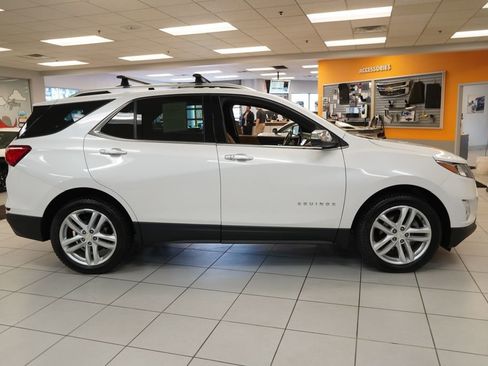Used 2020 Chevrolet Equinox Premier image 15