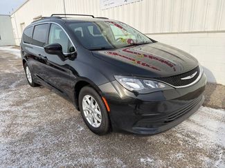 Used 2020 Chrysler Voyager Lxi video 2
