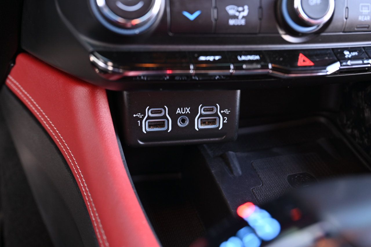 Used 2021 Dodge Durango SRT Hellcat w/ Premium Interior Group AWD/4WD image 36