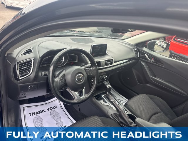 Used 2016 MAZDA MAZDA3 i Touring w/ Popular Equipment Package FWD image 13