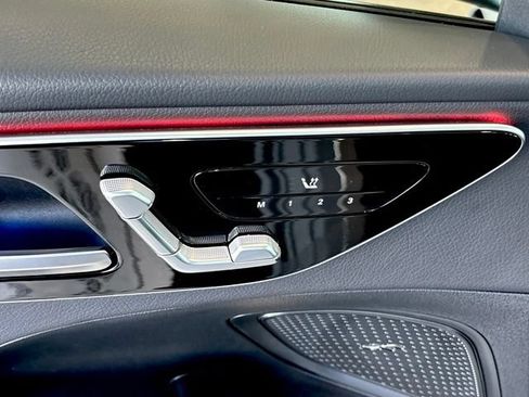 Certified 2026 Mercedes-Benz C 300 4MATIC Sedan image 17