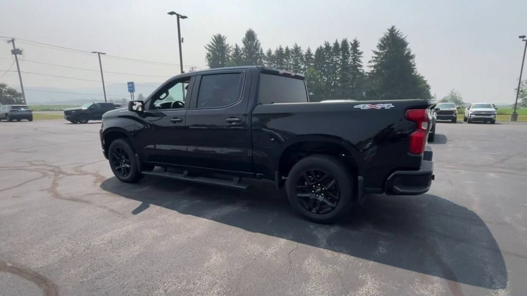 Used 2023 Chevrolet Silverado 1500 Custom AWD/4WD image 6