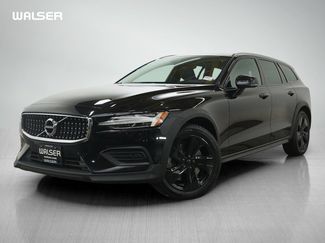 Used 2020 Volvo V60 T5 Cross Country video 1