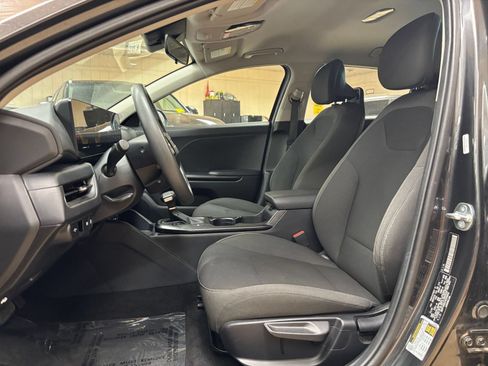 Used 2026 Kia K4 FWD image 25