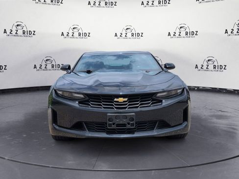 Used 2020 Chevrolet Camaro LT RWD image 2