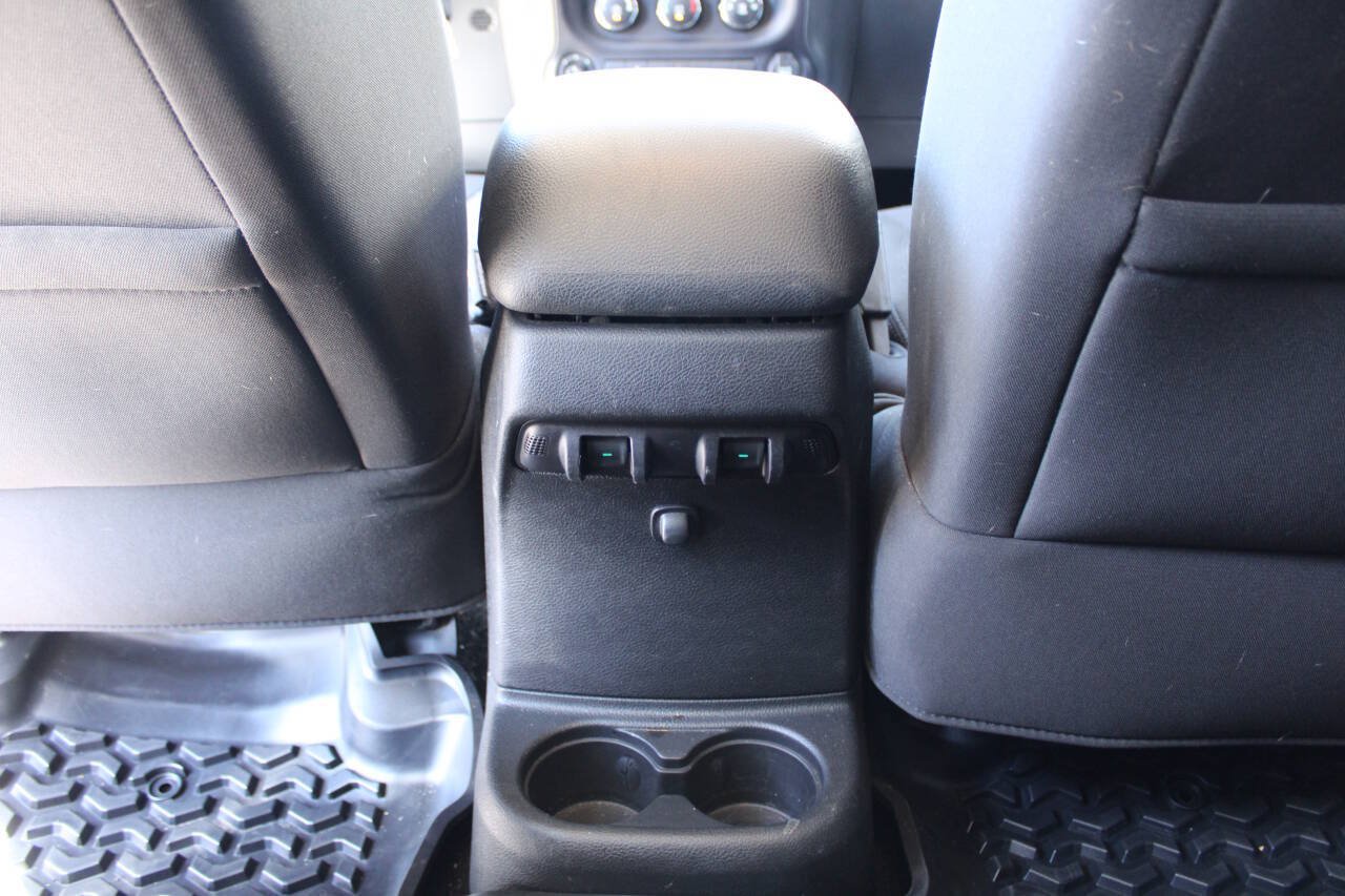 Used 2016 Jeep Wrangler Unlimited Sport w/ Quick Order Package 24S AWD/4WD image 21