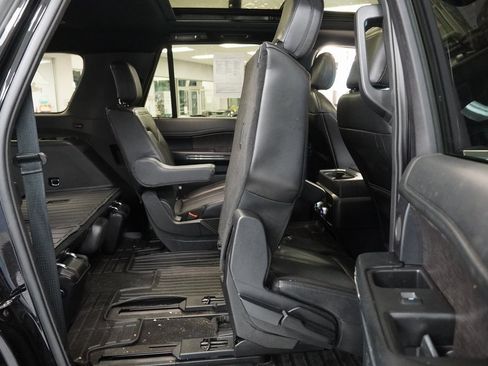 Used 2021 Ford Expedition Max Limited image 33