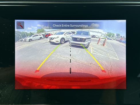 Used 2024 Jeep Wagoneer L Series II RWD image 29