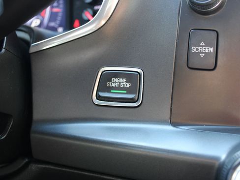 Used 2014 Chevrolet Corvette Stingray Coupe image 21