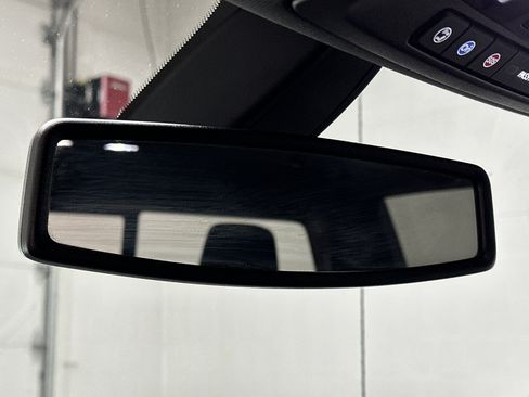 Used 2019 Chevrolet Silverado 1500 High Country w/ Z71 Off-Road Package image 39