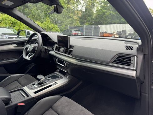 Used 2020 Audi SQ5 Premium Plus w/ Premium Plus Package AWD/4WD image 38