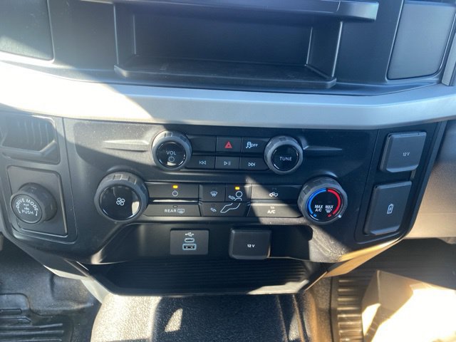New 2025 Ford F250 XL RWD image 23