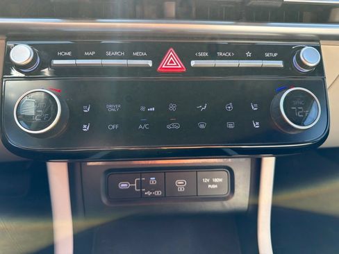 Used 2025 Hyundai Tucson Limited AWD/4WD image 20