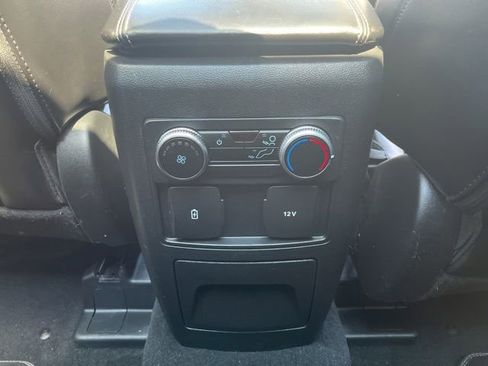 Used 2023 Ford Explorer XLT w/ Equipment Group 202A AWD/4WD image 47