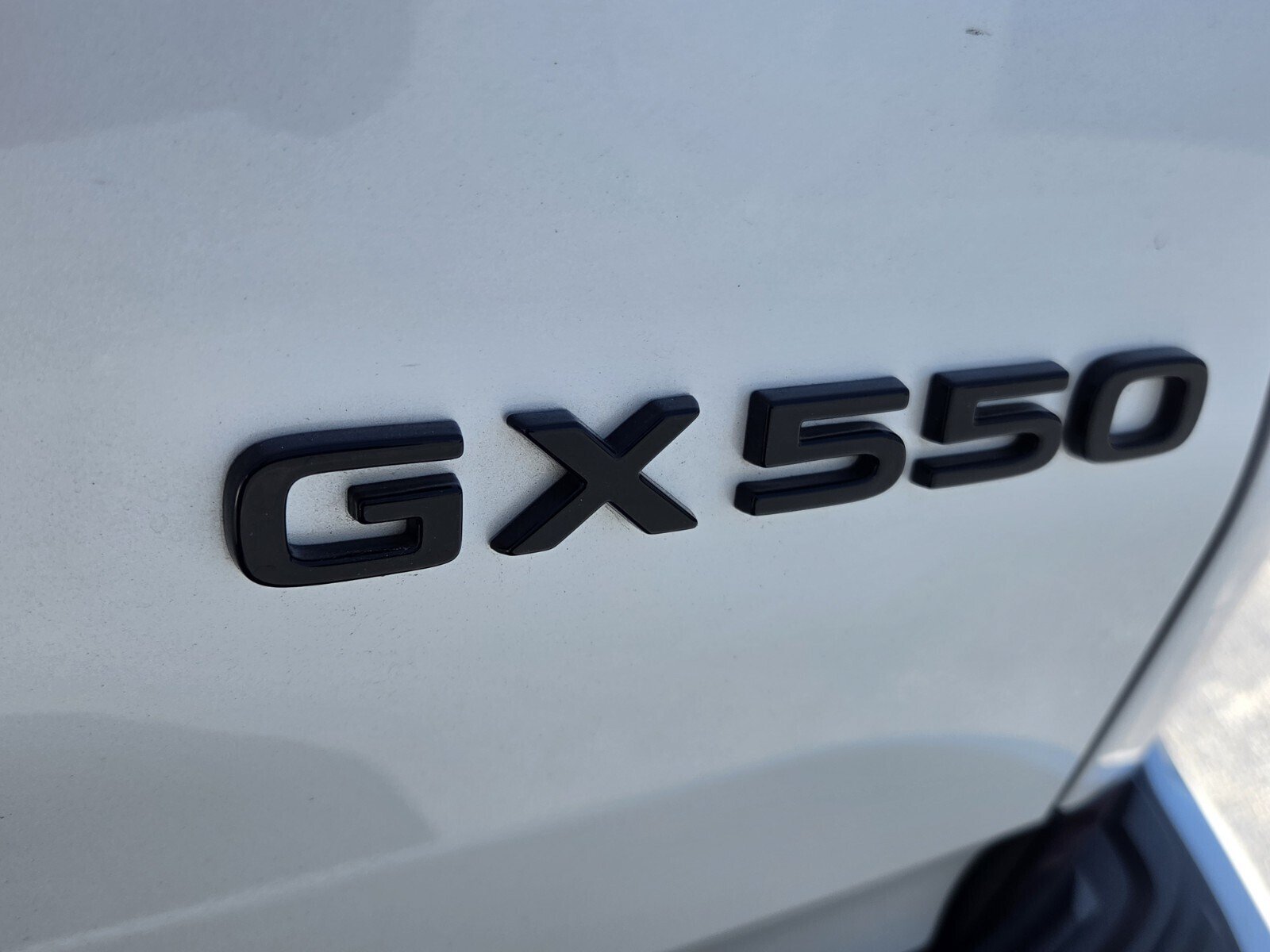 Used 2024 Lexus GX 550 w/ Cold Area Package AWD/4WD image 9