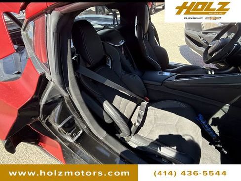 Used 2022 Chevrolet Corvette Stingray Premium Cpe w/ Z51 Performance Package RWD image 28