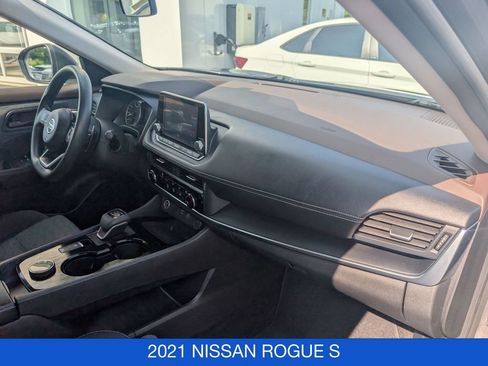 Used 2021 Nissan Rogue S AWD/4WD image 31