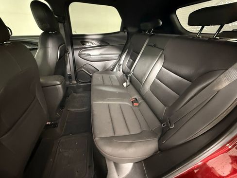 Certified 2023 Chevrolet TrailBlazer RS w/ Convenience Package image 12