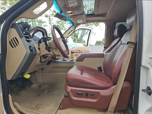 Used 2012 Ford F250 King Ranch w/ King Ranch w/Chrome Pkg AWD/4WD image 5