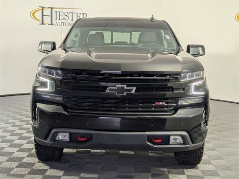 Used 2021 Chevrolet Silverado 1500 LT Trail Boss w/ LT Trail Boss Premium Package image 3