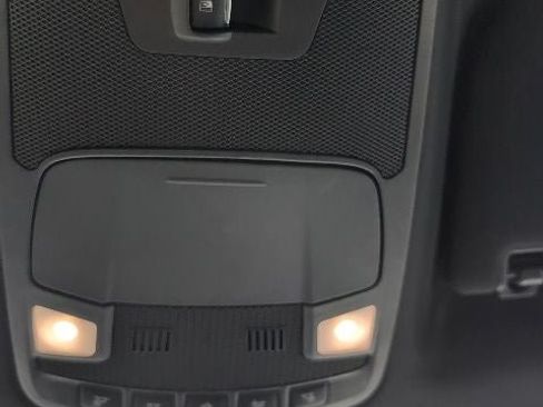 Used 2020 Ford F150 XLT w/ Equipment Group 302A Luxury AWD/4WD image 21