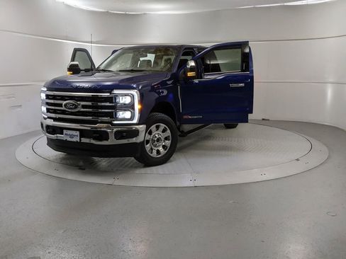 New 2026 Ford F250 King Ranch w/ Chrome Package image 12