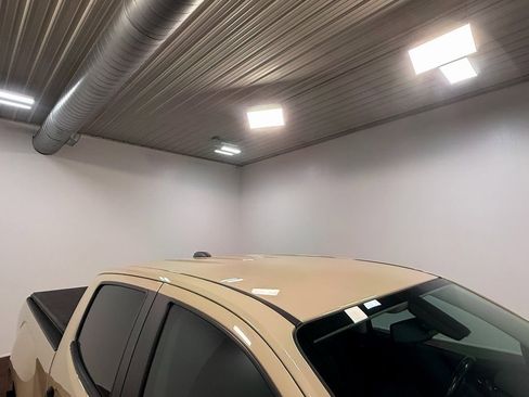 Used 2022 GMC Canyon AT4 image 45