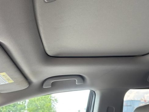 Used 2015 Honda Odyssey EX-L image 17