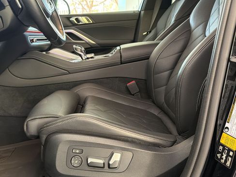 Used 2023 BMW X6 xDrive40i w/ M Sport Package AWD/4WD image 14