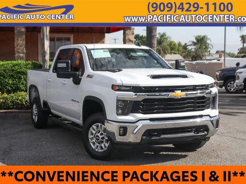 Used 2025 Chevrolet Silverado 2500 LT AWD/4WD image 1