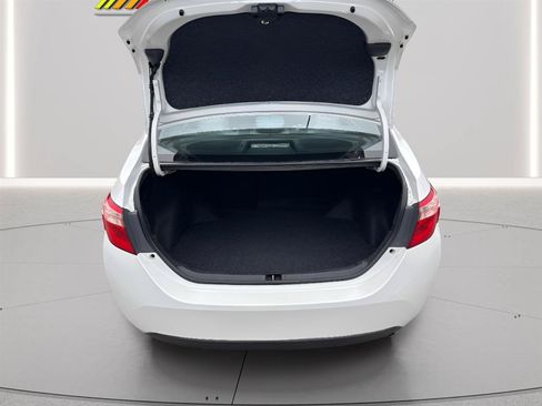 Used 2019 Toyota Corolla LE FWD image 9