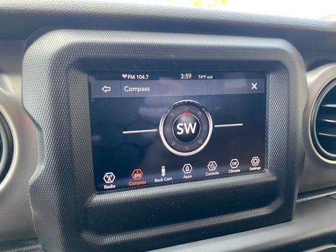 Used 2019 Jeep Wrangler Sport AWD/4WD image 19