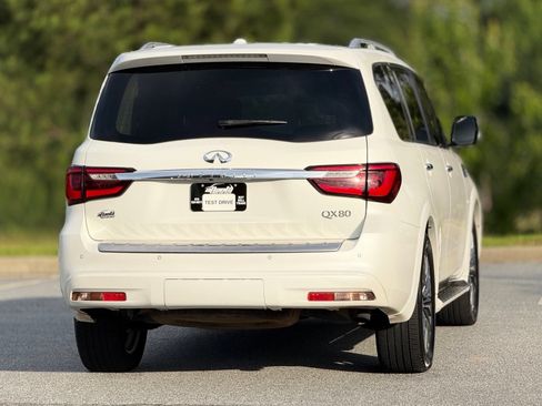 Used 2019 INFINITI QX80 Luxe w/ 22" Wheel Package RWD image 7