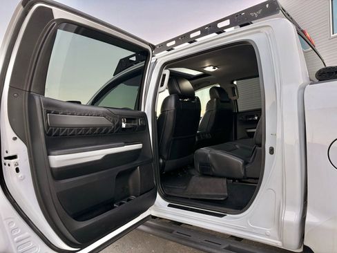 Used 2018 Toyota Tundra Platinum image 22