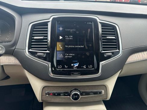 Used 2021 Volvo XC90 T8 Inscription w/ Protection Package Premier AWD/4WD image 22