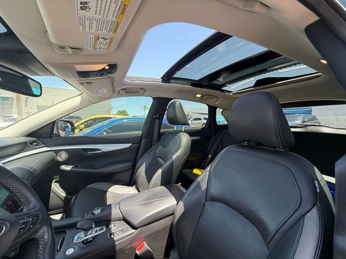 Used 2019 INFINITI QX50 Essential w/ Proactive Package AWD/4WD image 14