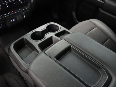 Used 2024 Chevrolet Silverado 1500 Custom RWD image 17