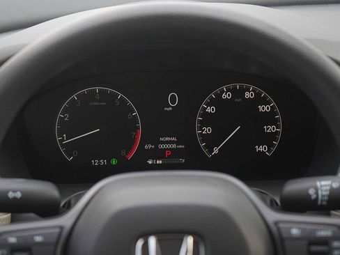 New 2026 Honda HR-V LX image 18