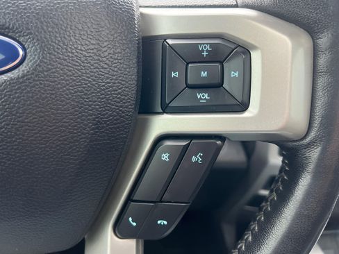 Used 2020 Ford F350 Lariat image 22