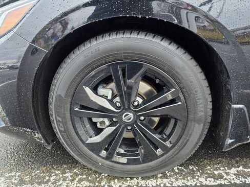 Used 2023 Nissan Sentra SV w/ All-Weather Package image 9