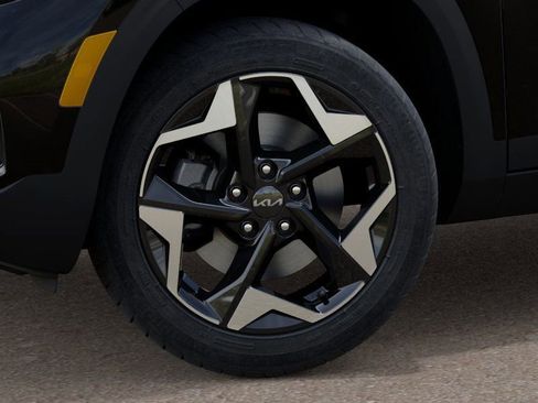 New 2026 Kia Seltos EX image 9
